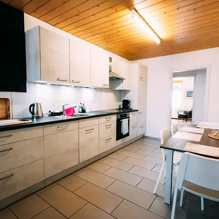 Cozy In Centre Of